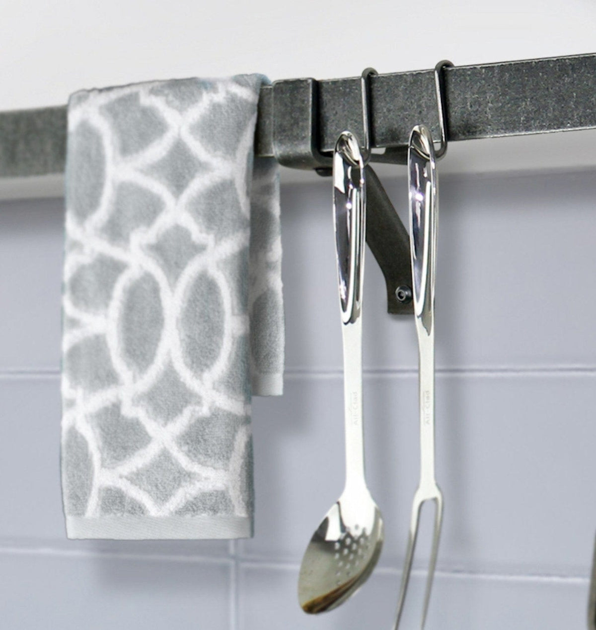 Enclume Wall Handcrafted 4" Wall Brackets For Roll End Bar (Set of 2)